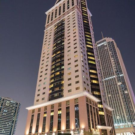 Magnum Hotel & Suites West Bay Doha Buitenkant foto