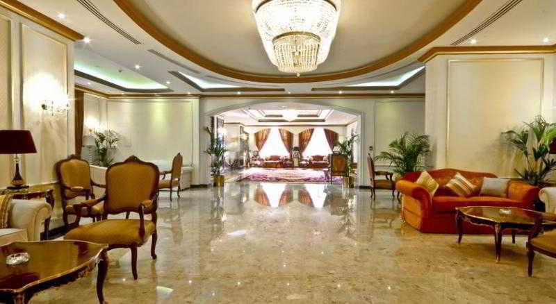 Magnum Hotel & Suites West Bay Doha Buitenkant foto