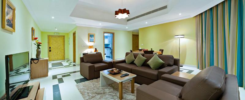 Magnum Hotel & Suites West Bay Doha Buitenkant foto