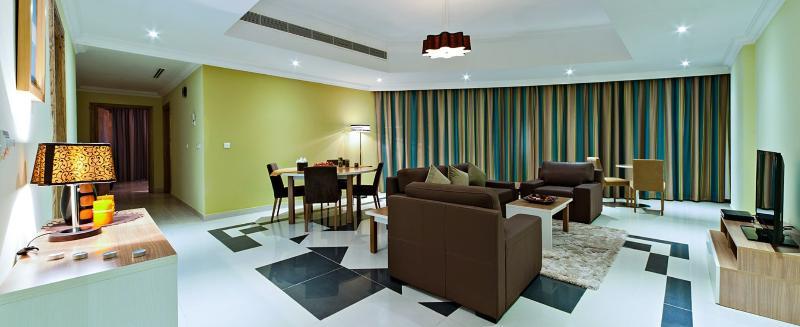 Magnum Hotel & Suites West Bay Doha Buitenkant foto